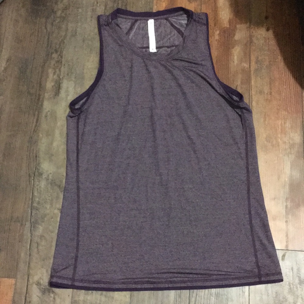Lululemon Metal vent tech tank top size M